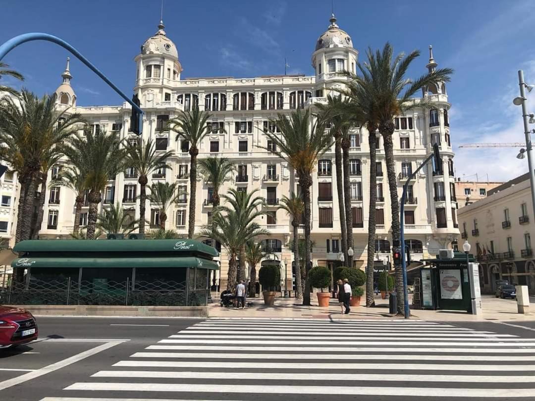 Apartamento Casaturis En El Corazon De Alicante A118 エクステリア 写真
